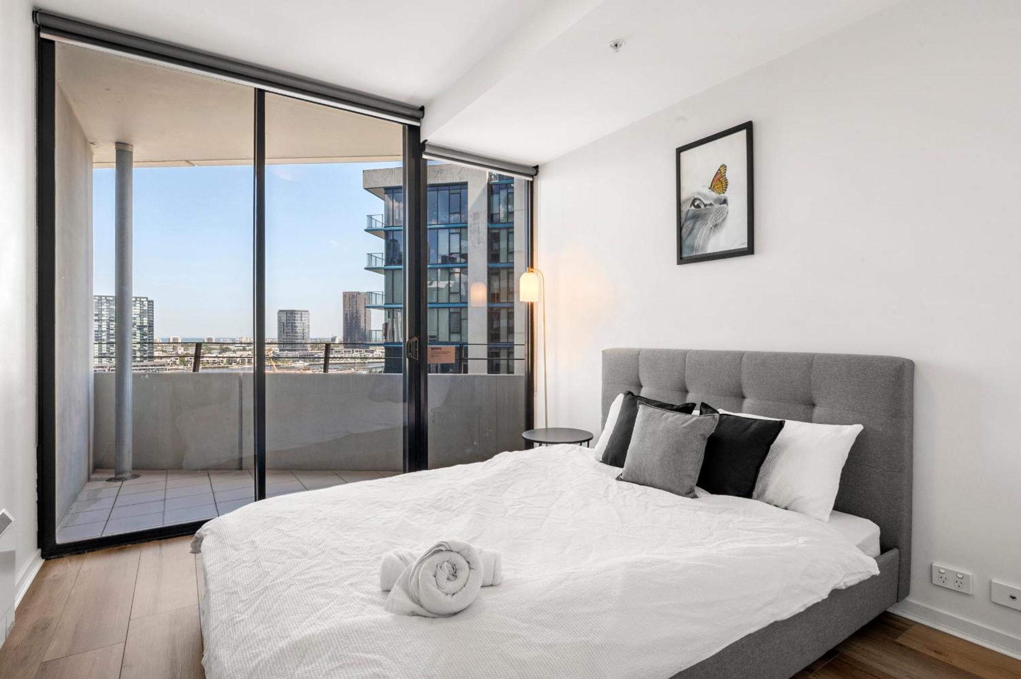 Sea View, Gym & Pool, 2 Bedrooms 2 Bathrooms メルボルン エクステリア 写真